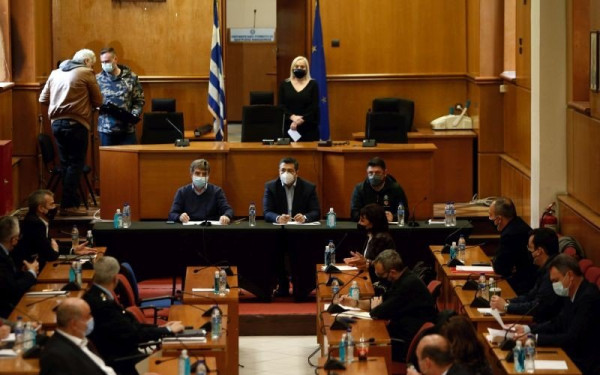 Χρυσοχοΐδης - Χαρδαλιάς ανέλαβαν ευθύνη για τη μη αυστηροποίηση των μέτρων κατά της πανδημίας (βίντεο & Φωτ.)