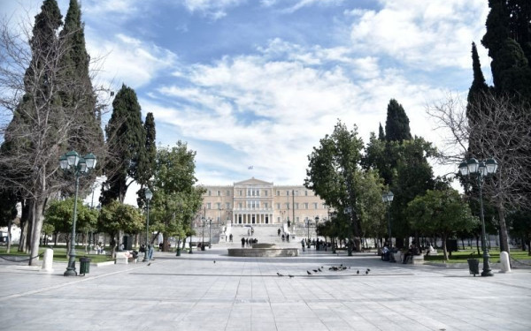 Lockdown στην Αττική:  Κλειστά σχολεία και καταστήματα - Aνακοινώσεις Χαρδαλιά για τα νέα μέτρα στις 12:00