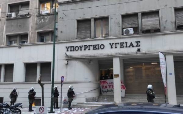 Απόπειρα διάρρηξης στο υπουργείο Υγείας τα ξημερώματα