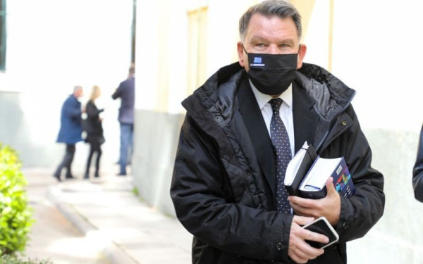 Κατ' αντιπαράσταση εξέταση του Δ.Λιγνάδη με το ένα από τα δύο θύματα βιασμού ζητά ο Κούγιας