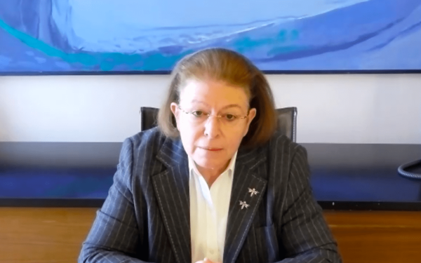 Μενδώνη: Ούτε εγώ ούτε ο πρωθυπουργός είμαστε προσωπικοί φίλοι του Δημήτρη Λιγνάδη