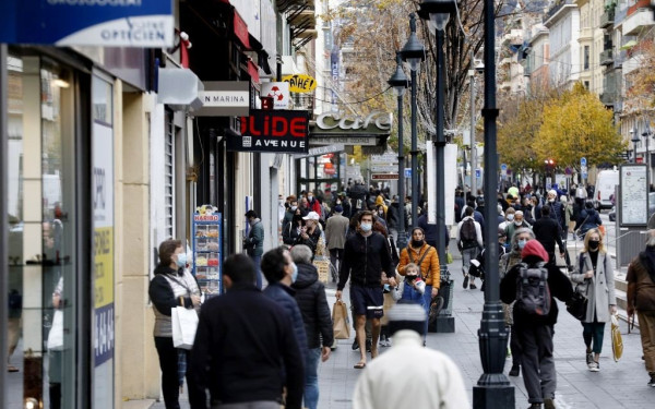 Γαλλία: Για «υπερηχητική» αύξηση κρουσμάτων σε «στρατοσφαιρικά επίπεδα» μιλά ο κυβερνητικός εκπρόσωπος