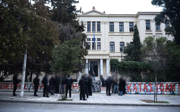 ΑΠΘ: Ψάχνει τρόπους αποκλιμάκωσης η πρυτανεία