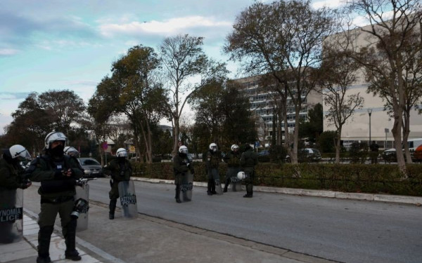 Κεραμέως για εκκένωση πρυτανείας του ΑΠΘ: Ο νόμος εφαρμόστηκε, η ομαλότητα επανέρχεται στο Ίδρυμα