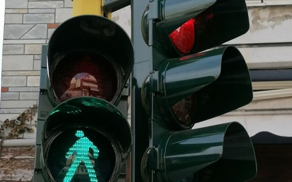 Θεσσαλονίκη: Χωρίς φανάρια σήμερα διασταυρώσεις της Λεωφόρου Μ. Θεοδωράκη, λόγω εργασιών αποκατάστασης