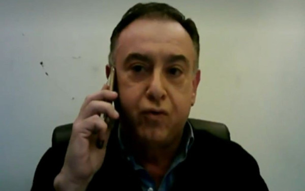 «Τράνταξε» on air καλεσμένους και δημοσιογράφους ο σεισμός των 5,9 R (βίντεο)