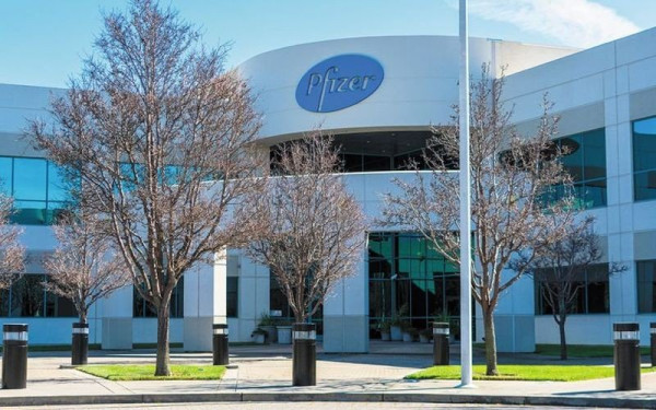 Κέντρο καινοτομίας της Pfizer στη Θεσσαλονίκη: 5 νεοφυείς επιχειρήσεις στην επόμενη φάση του Start4Health