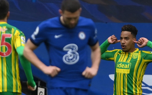 Αγγλία: "Βόμβα" από τη Γουέστ Μπρομ, διέσυρε την Τσέλσι στο Στάμφορντ Μπριτζ (βίντεο)