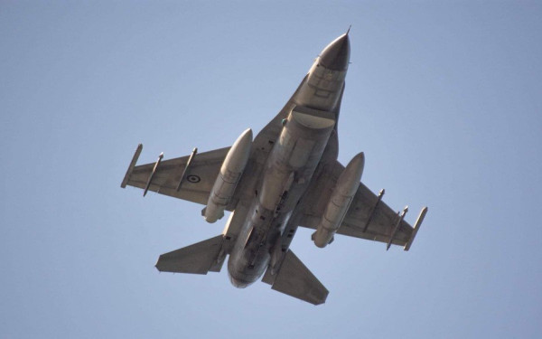 Πτώση F-16: «Σώθηκε χάρη στη ψυχραιμία του» ο 29χρονος υποσμηναγός (βίντεο)