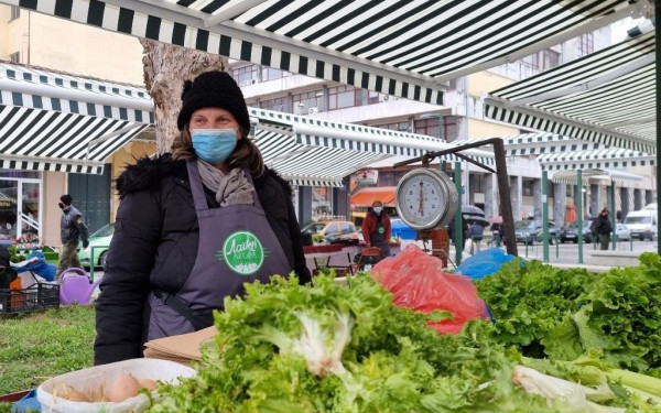 Στην Ολομέλεια το νομοσχέδιο για λαϊκές και υπαίθριο εμπόριο