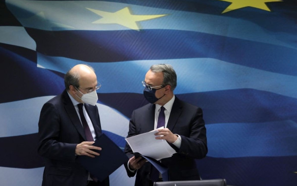 Κορονοϊός: Μέτρα 1 δισ. ευρώ τον Απρίλιο για την αντιμετώπιση των οικονομικών προβλημάτων