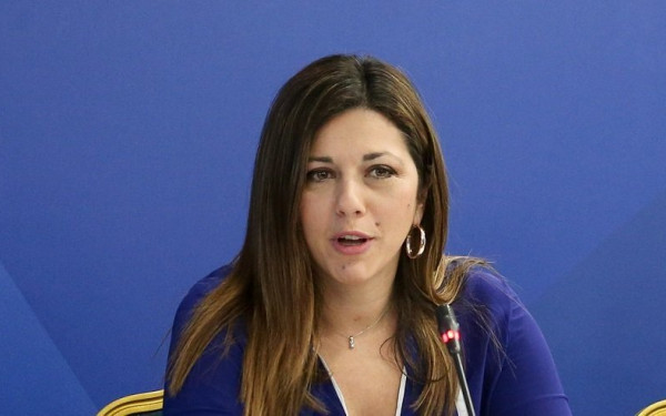 Σοφία Ζαχαράκη: Η φορολόγηση στα υπερκέρδη των διυλιστηρίων θα πάει στους ευάλωτους συμπολίτες μας.