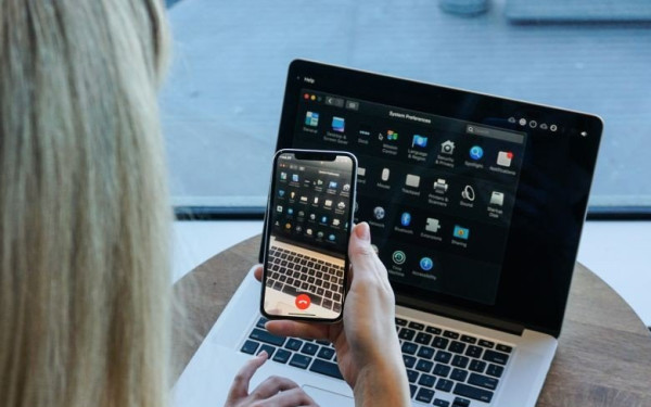 Smart Media Dashboard: Ποιοι, πότε και πώς διαβάζουν τις ειδήσεις που δημοσιεύονται στο διαδίκτυο