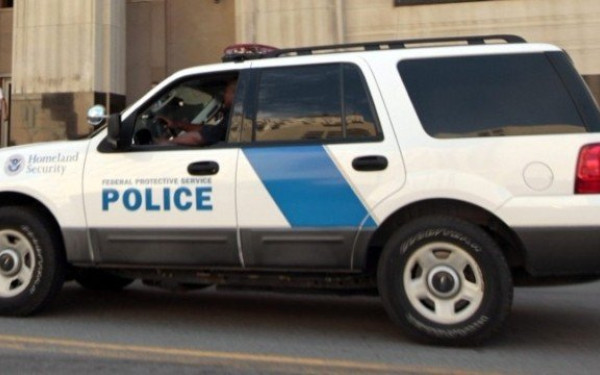 ΗΠΑ: 200 ψαράδες εγκλωβίστηκαν σε ένα κομμάτι πάγου μέσα σε λίμνη