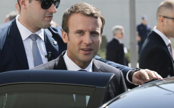 Γαλλία: Ο Εμανουέλ Μακρόν χαιρετίζει «μία πρώτη νίκη κατά του ιού»