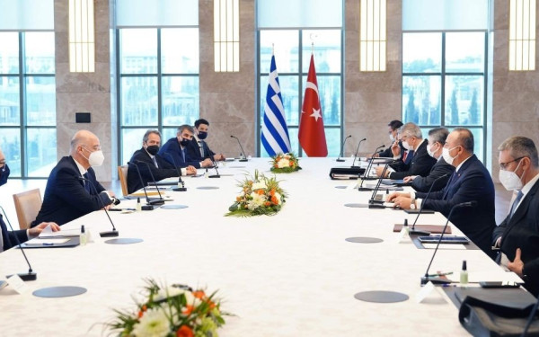 Έρευνα MRB: Έλληνες και Τούρκοι επιθυμούν ειρηνική διευθέτηση των διαφορών