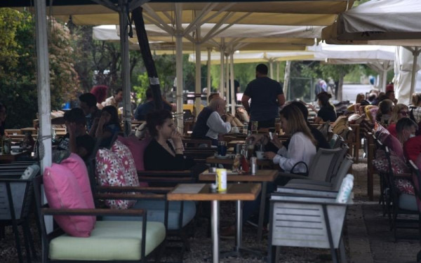 Κύκλος Επαγγελματιών Εστίασης: Οι «σαρδέλες» στα μέσα μαζικής μεταφοράς δεν κολλάνε;