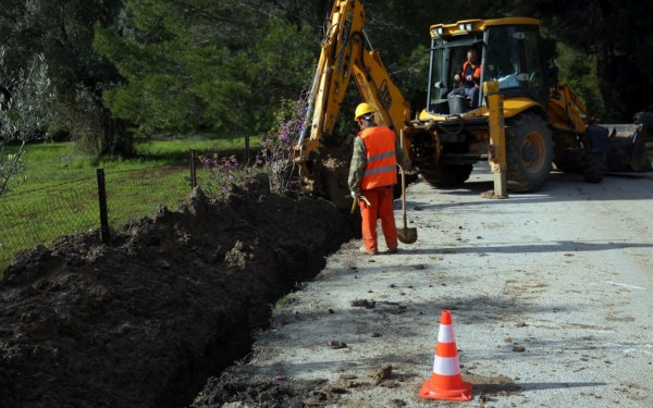 Πουλήθηκε σε ιδιώτες και το 49% του ΔΕΔΔΗΕ