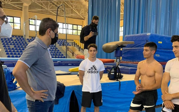 Στη Μίκρα ο Αυγενάκης (βίντεο)