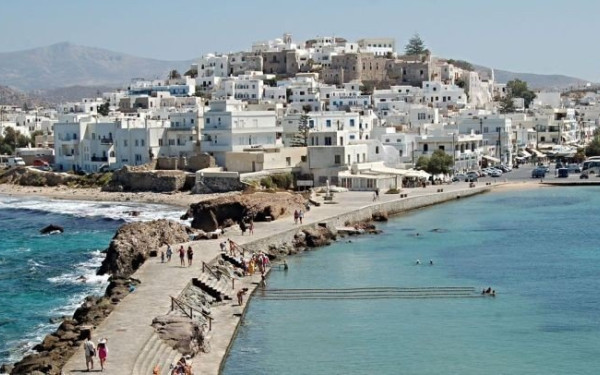 Άγρια συμπλοκή μαθητών στη Νάξο - Τραυματίστηκε 13χρονος ύστερα από ξυλοδαρμό