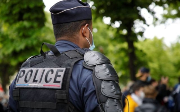 ΗΠΑ: Φορτηγό έπεσε σε μπάρες ασφαλείας κοντά στον Λευκό Οίκο (βίντεο)