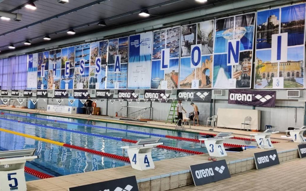 Το Ποσειδώνιο... φοράει τα καλά του για το πανελλήνιο πρωτάθλημα κολύμβησης (φωτ.)