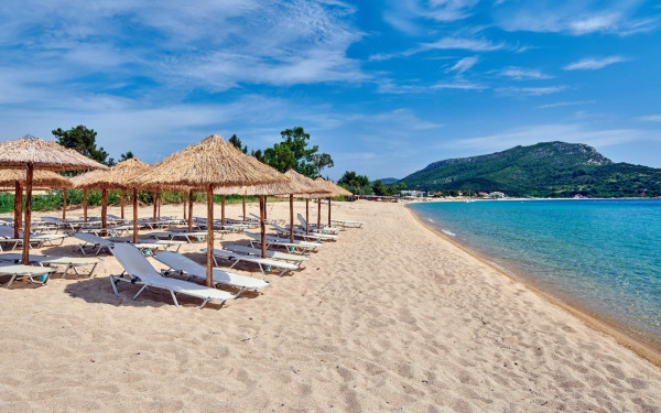 Ποια χώρα ψηφίζει «Ελλάδα δαγκωτό» στον τουρισμό;