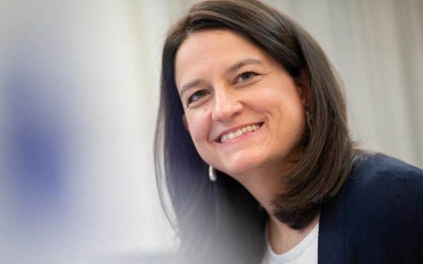 Κατεπείγουσα αγωγή Κεραμέως κατά της ΑΔΕΔΥ για την 24ωρη αυριανή απεργία