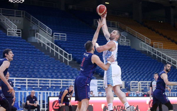 Μπάσκετ: Κακή εμφάνιση και ήττα για την Εθνική από τη Σερβία στο φινάλε του "Ακρόπολις" (βίντεο)