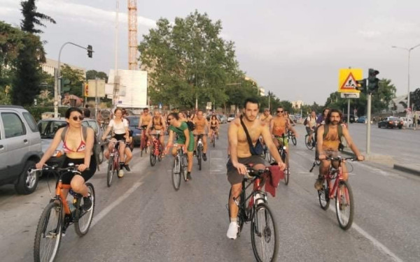 Η 18η Γυμνή Ποδηλατοδρομία επιστρέφει σήμερα στη Θεσσαλονίκη