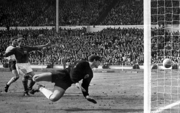 Αγγλία - Γερμανία: Το Γ' Ράιχ, η πεντάρα του Μονάχου και το γκολ-φάντασμα (βίντεο)