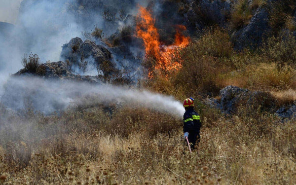 Κύπρος: Εξαπλώνεται η φωτιά σε επαρχία της Λεμεσού - Εκκενώνονται τουλάχιστον άλλα επτά χωριά