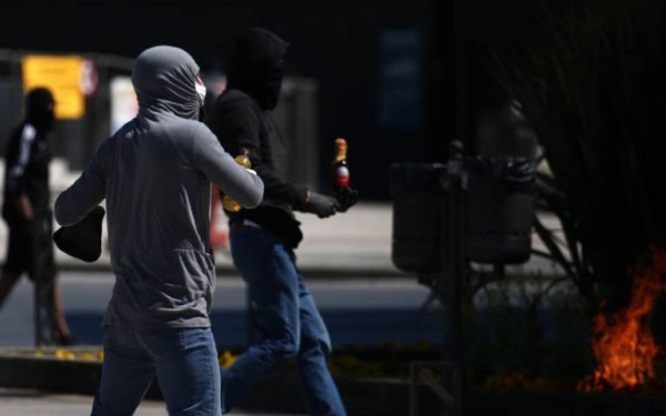 Οπαδική βία: Κόκκινος, κίτρινος ή πορτοκαλί συναγερμός στα γήπεδα - Πώς θα γίνεται η αξιολόγηση κινδύνου από την Αστυνομία