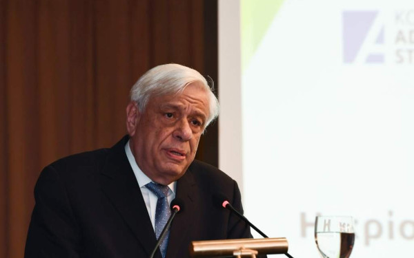 Με τον αρχιεπίσκοπο Αυστραλίας συναντήθηκε ο Πρ. Παυλόπουλος