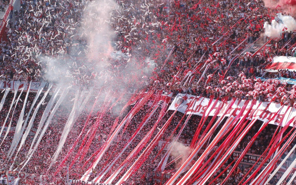 Ζητείται δουλειά με... αντάλλαγμα το εισιτήριο του Ρίβερ - Μπόκα