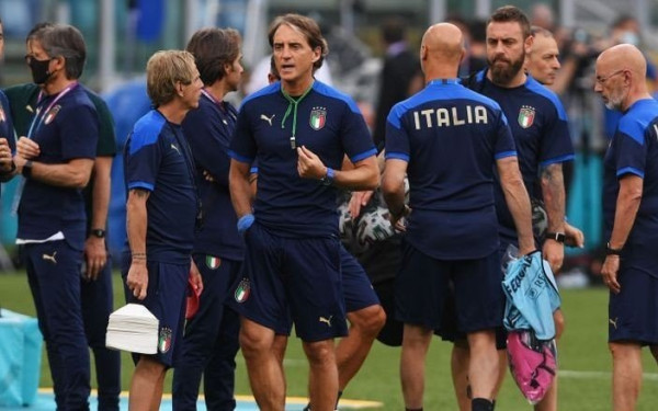 Αναστάτωση πριν τον τελικό του EURO στην εθνική Ιταλίας λόγω κορονοϊού