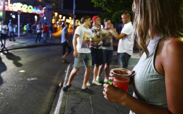 Η Gen Z στην Ελλάδα έχει κλιματικό άγχος και αποφασιστικότητα για να δράσει Η Gen Z στην Ελλάδα έχει κλιματικό άγχος και αποφασιστικότητα για να δράσει