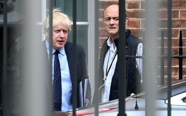  Ντόμινικ Κάμινγκς: Ο Μπ. Τζόνσον δεν ήθελε να επιβάλει lockdown το φθινόπωρο - Έλεγε ότι "ο κορονοϊός σκοτώνει μόνο τους άνω των 80"