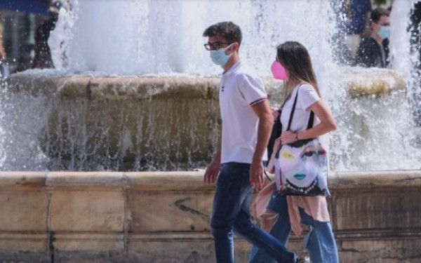 Πλεύρης: Ελεγχόμενη η αύξηση των κρουσμάτων – Η Όμικρον δεν πιέζει όπως η Δέλτα το ΕΣΥ (βίντεο)