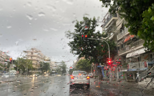 Έκτακτο δελτίο επικίνδυνων καιρικών φαινομένων: Έρχονται βροχές και χιόνια 