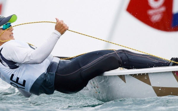 Ιστιοπλοΐα: «Κόκκινο» της ΕΟΕ στην απόφαση της Καραχάλιου να αγωνιστεί στους Ολυμπιακούς Αγώνες ως Ελβετίδα