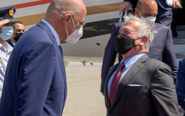  Δωρεά 150.000 εμβολίων από την Ελλάδα στην Ιορδανία