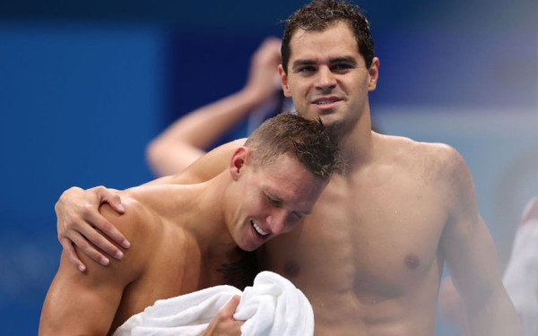 Κολύμβηση: Χρυσό μετάλλιο και παγκόσμιο ρεκόρ οι ΗΠΑ στα 4x100μ. μικτή ομαδική ανδρών (βίντεο)