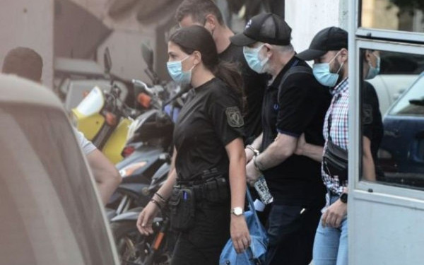 Έφτασε στις φυλακές Τρίπολης ο Π. Φιλιππίδης - Το χρονικό της αποκαθήλωσης του ηθοποιού (φωτ.)