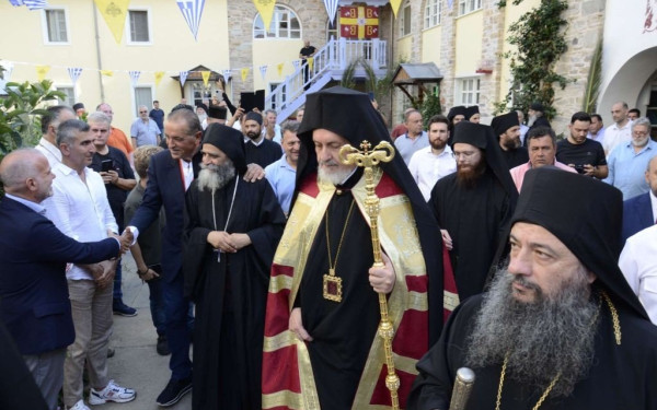 Στο Άγιον Όρος ο μητροπολίτης Γέρων Χαλκηδόνος