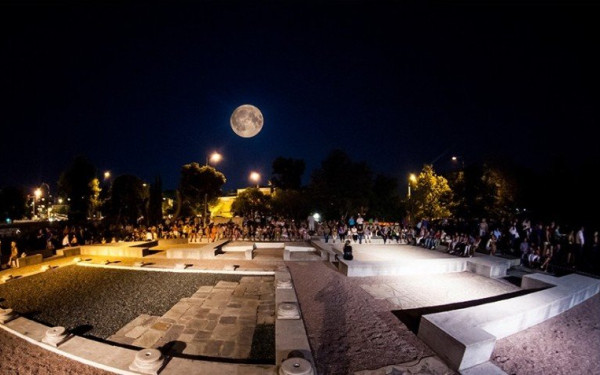 Αυγουστιάτικη πανσέληνος στο Αρχαιολογικό Μουσείο Θεσσαλονίκης