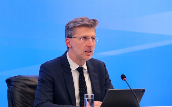 Ακης Σκέρτσος: «Ολοι μαζί μπροστά»