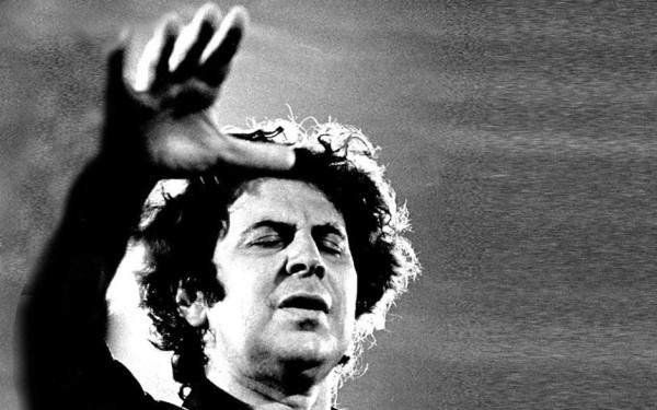 Θεσσαλονίκη: Αφιέρωμα στον Μίκη Θεοδωράκη με την Μαρία Φαραντούρη στην πρωτοχρονιάτικη συναυλία της ΚΟΘ