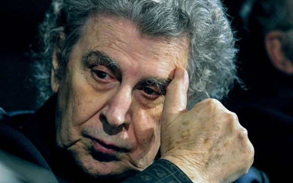 Μίκης Θεοδωράκης: Ξενάγηση στην ιστορική οικία του στο Κουκάκι - Δείτε βίντεο