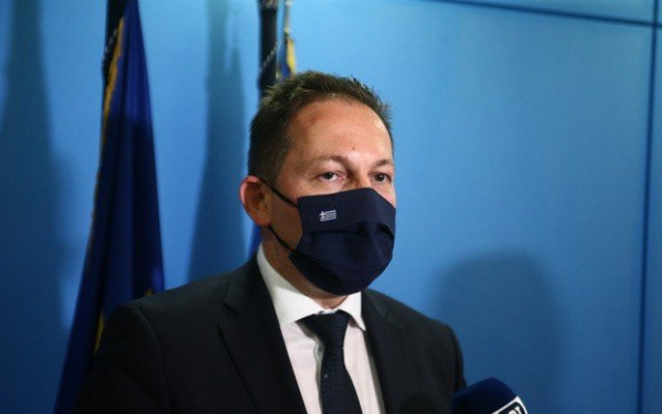 Κατάργηση έκτακτων εισφορών, μειώσεις σε ΦΠΑ και τιμολόγια ρεύματος προανήγγειλε ο Στ. Πέτσας